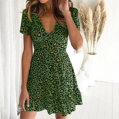 MW | Schickes Minikleid mit Leopardenmuster für mühelosen Sommerstil
