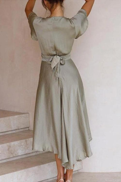 MW | Unregelmäßigkeit Saum Knoten Kurzärmeliges Kleid