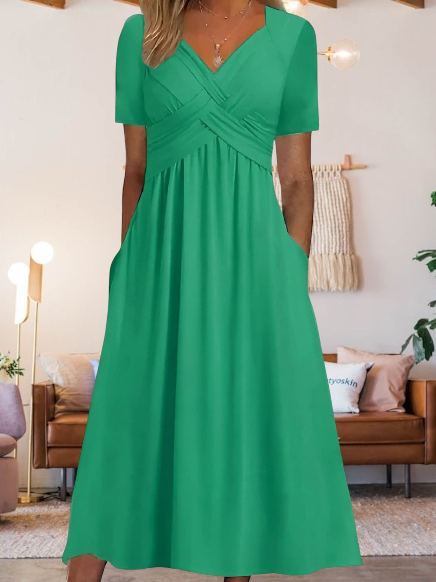 MW | Frauen V-Ausschnitt A-Line Midi Kleid mit kurzen Ärmeln