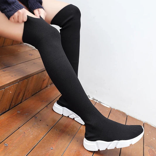 Stützende und stilvolle orthopädische Turnschuhe