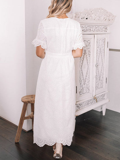 MW | Midikleid mit Ösenstickerei und Knopfleiste