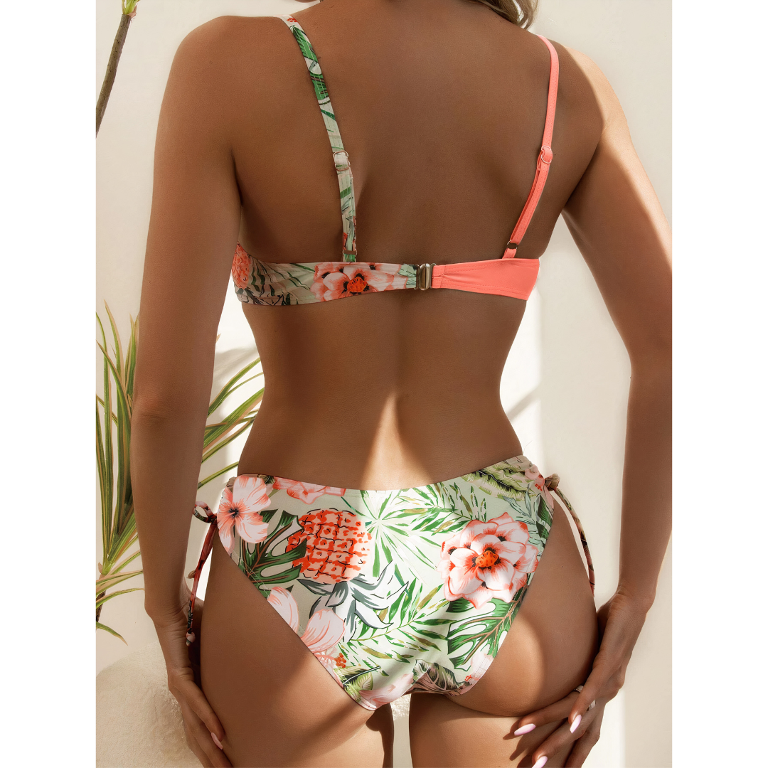 MW | Atemberaubender Bikini mit Blumenmuster
