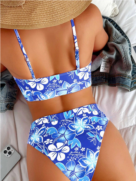 MW | Bikini mit tropischen Blumen