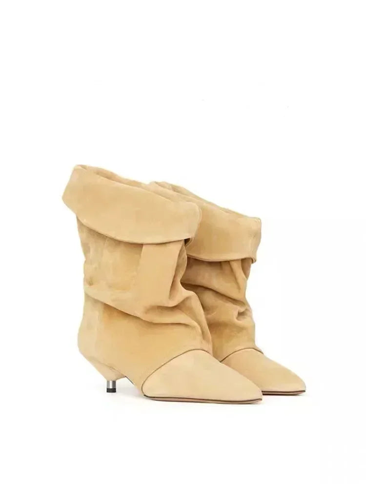 Stützende und stilvolle orthopädische Stiefel