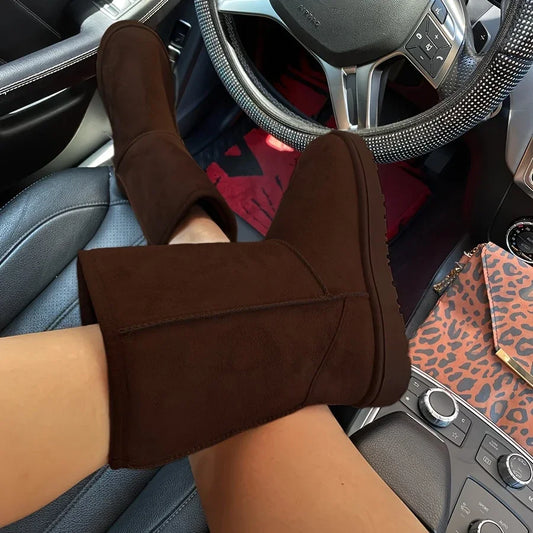 Bequeme und modische orthopädische Stiefel
