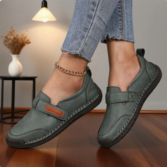 Stützende und stilvolle orthopädische Turnschuhe