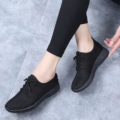 Maßgeschneiderte und bequeme orthopädische Turnschuhe