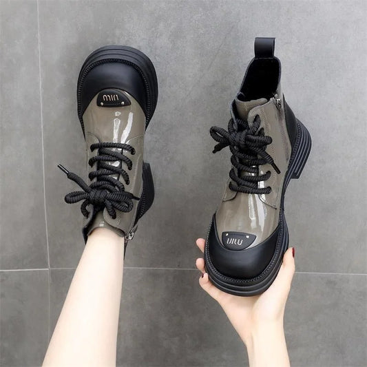 Hochwertige orthopädische Stiefel