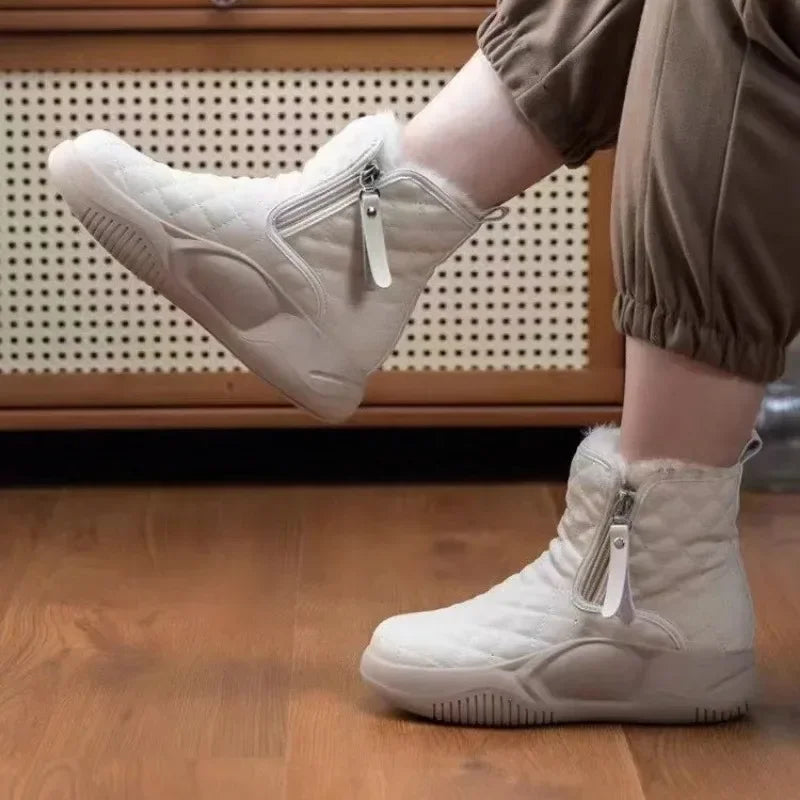 Bequeme und modische orthopädische Stiefel