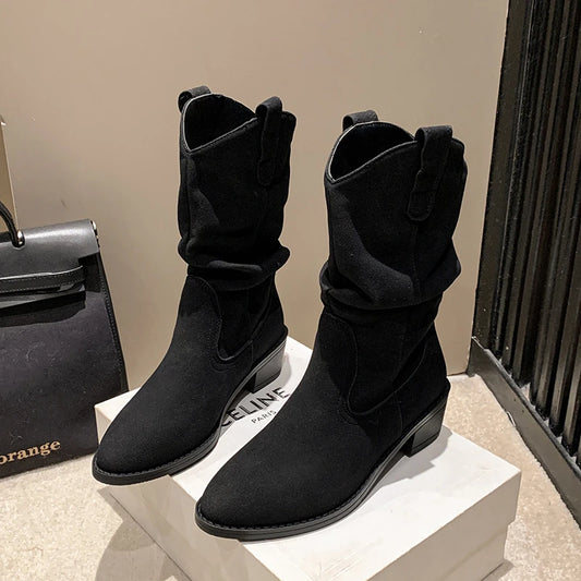 Stützende und stilvolle orthopädische Stiefel