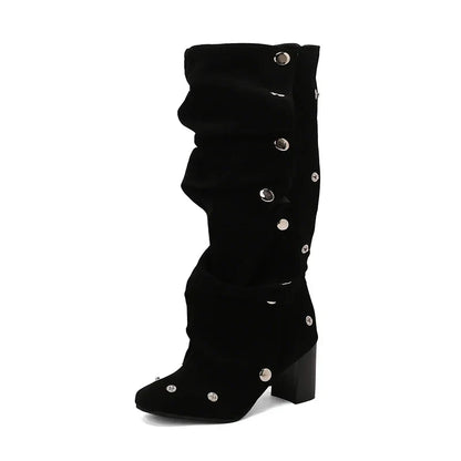 Bequeme und modische orthopädische Stiefel
