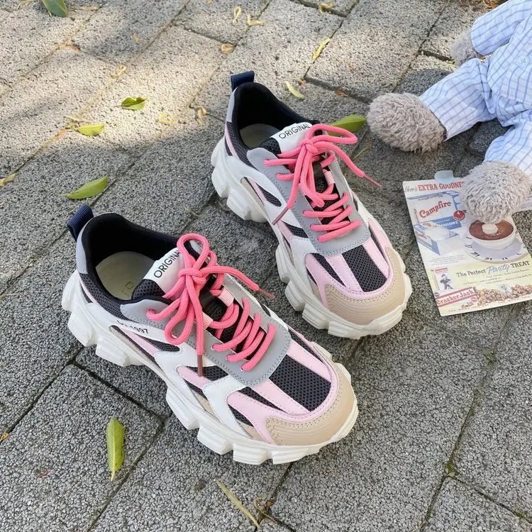 Maßgeschneiderte und bequeme orthopädische Turnschuhe