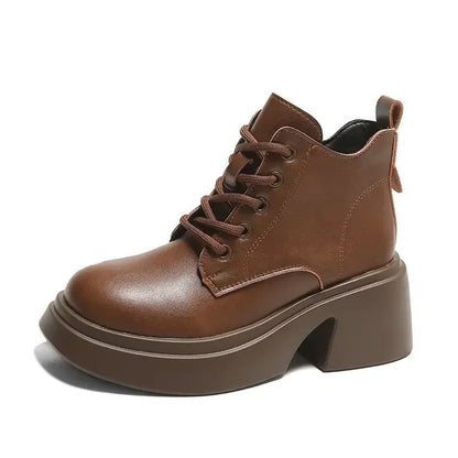 Stützende und stilvolle orthopädische Stiefel