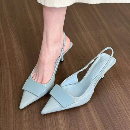 Maßgeschneiderte und bequeme orthopädische Sandalen