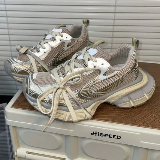 Bequeme und modische orthopädische Turnschuhe