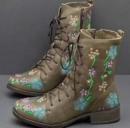 Bequeme und modische orthopädische Stiefel