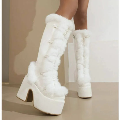 Stützende und stilvolle orthopädische Stiefel