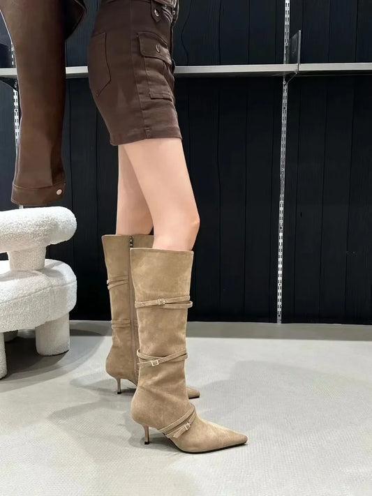 Maßgeschneiderte und bequeme orthopädische Absätze