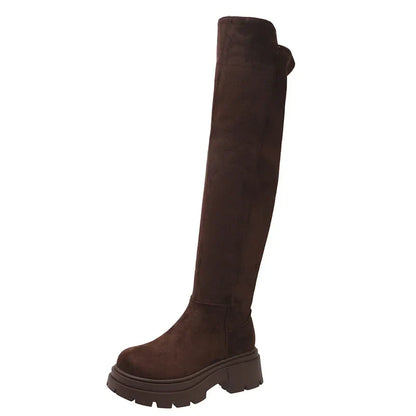Bequeme und modische orthopädische Stiefel