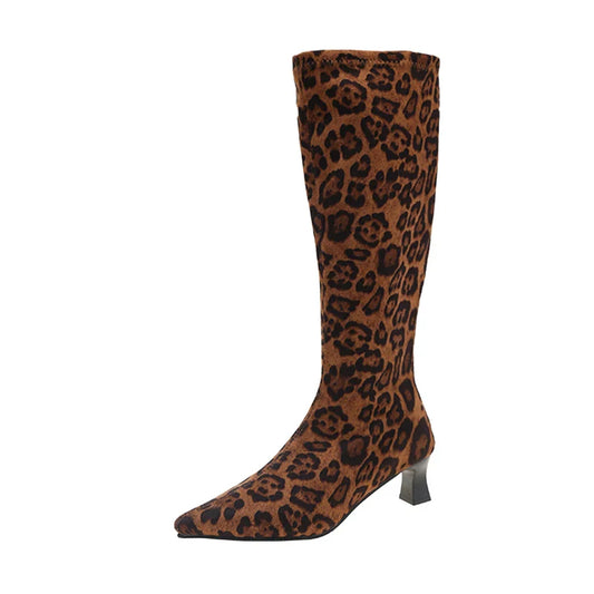 Hochwertige orthopädische Stiefel