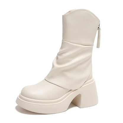 Bequeme und modische orthopädische Stiefel