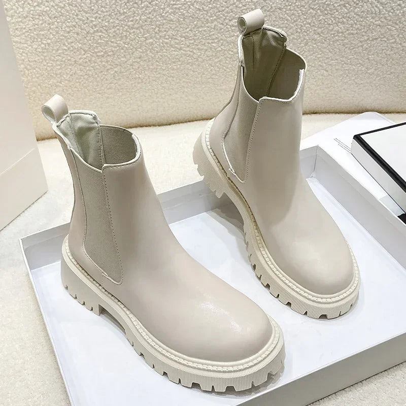 Hochwertige orthopädische Stiefel