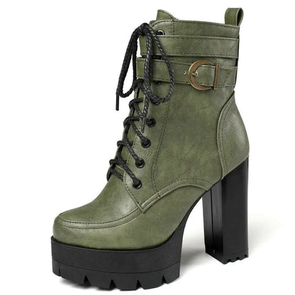 Elegante und stützende orthopädische Stiefel