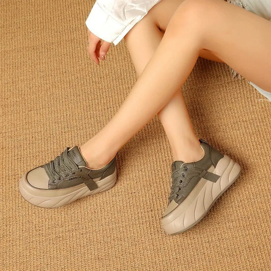 Lässige und stützende orthopädische Turnschuhe
