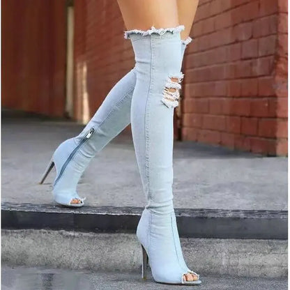 Elegante und stützende orthopädische Absätze
