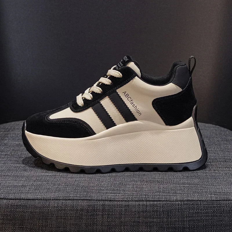 Bequeme und modische orthopädische Turnschuhe