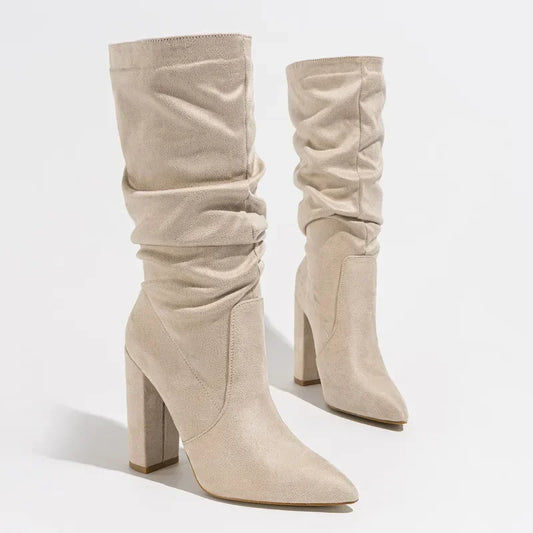 Maßgeschneiderte und bequeme orthopädische Stiefel