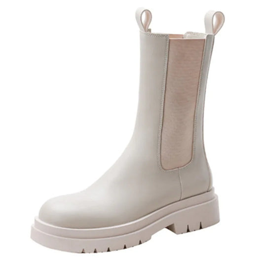 Elegante und stützende orthopädische Stiefel