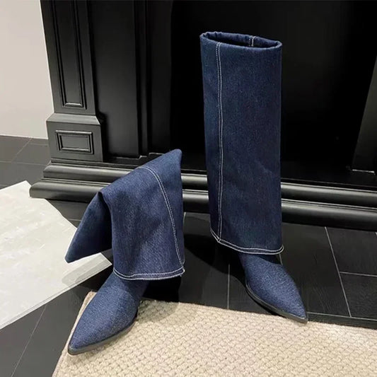 Stützende und stilvolle orthopädische Stiefel
