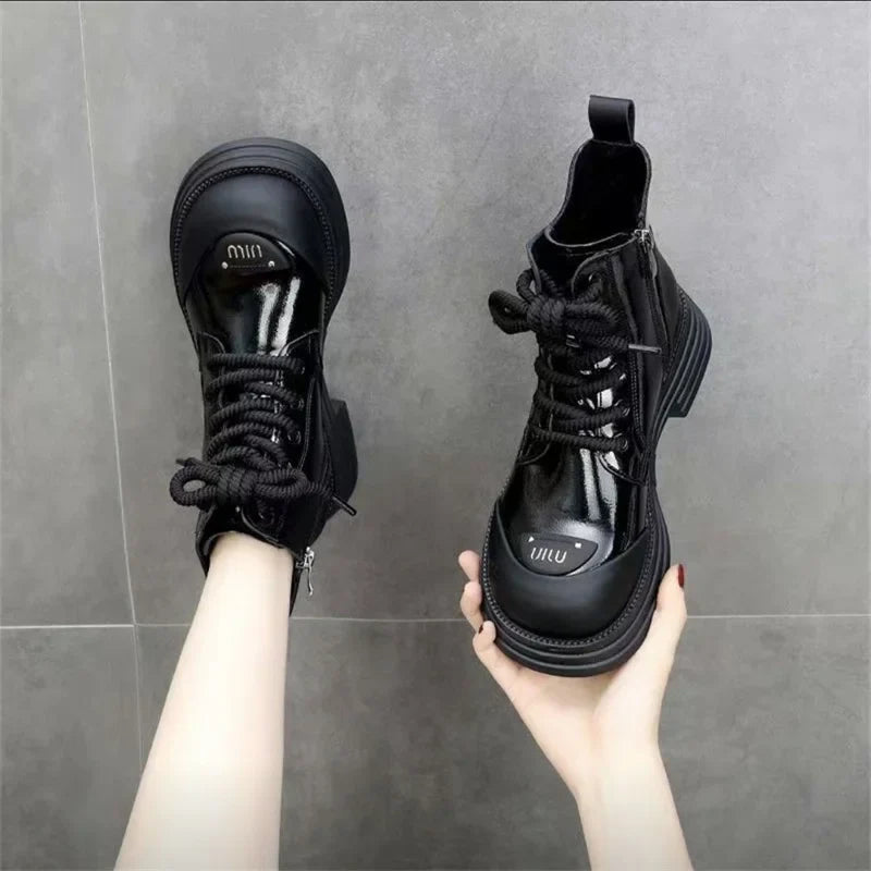 Hochwertige orthopädische Stiefel
