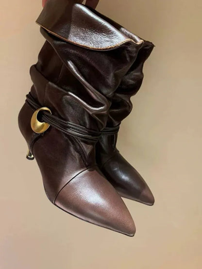 Stützende und stilvolle orthopädische Stiefel