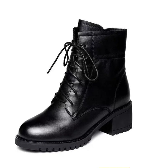 Lässige und stützende orthopädische Stiefel
