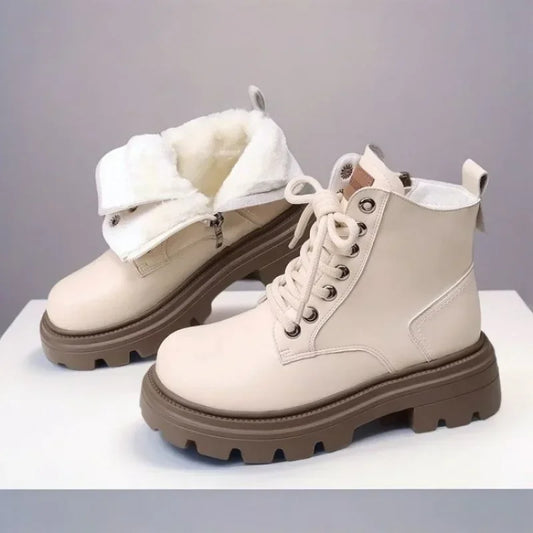 Bequeme und modische orthopädische Stiefel