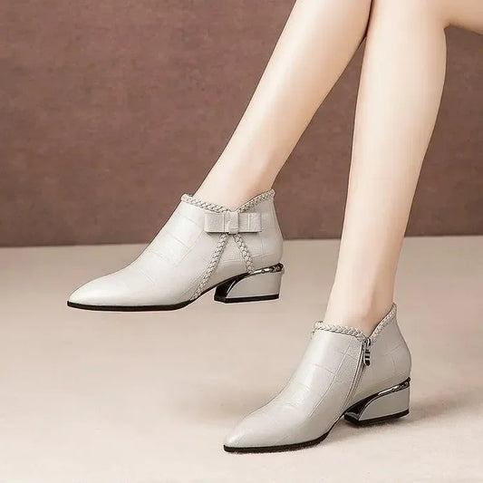 Langlebige und stützende orthopädische Stiefel