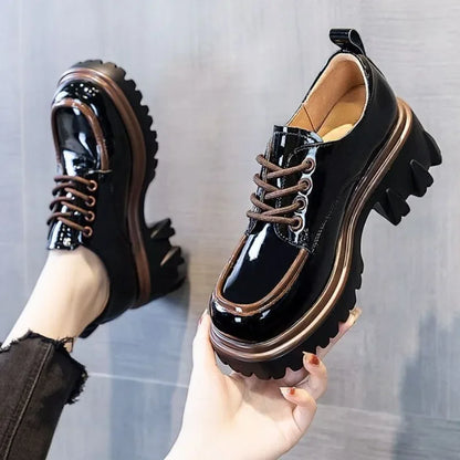 Bequeme und modische orthopädische Schuhe