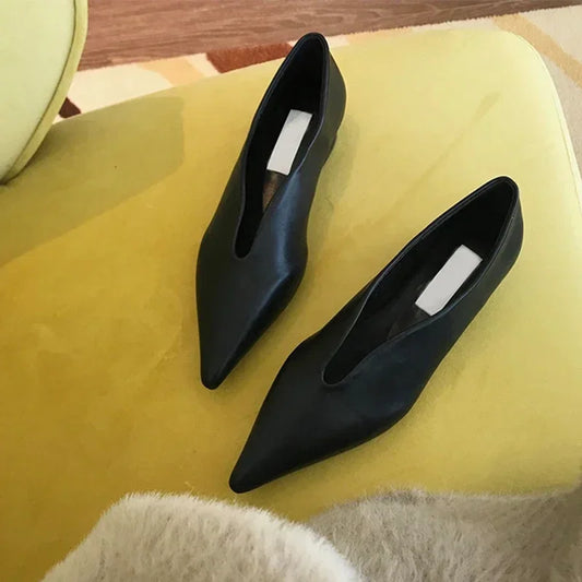Maßgeschneiderte und bequeme orthopädische Sandalen