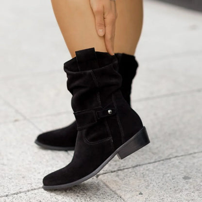 Stützende und stilvolle orthopädische Stiefel