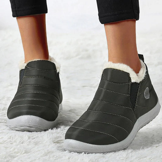 Bequeme und modische orthopädische Turnschuhe