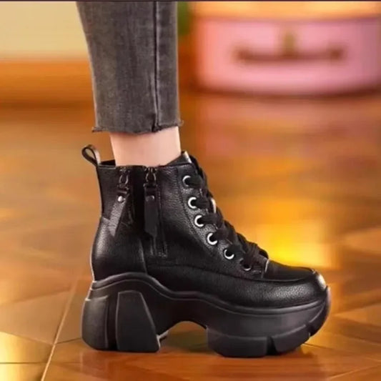 Bequeme und modische orthopädische Stiefel