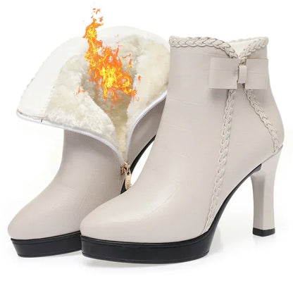 Elegante und stützende orthopädische Stiefel