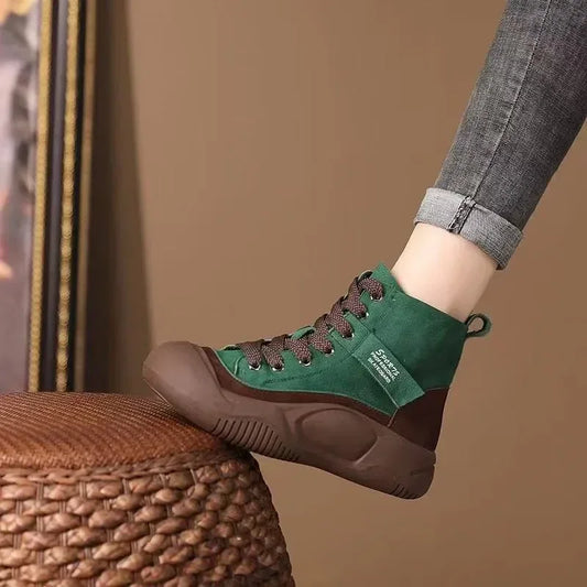 Elegante und stützende orthopädische Turnschuhe
