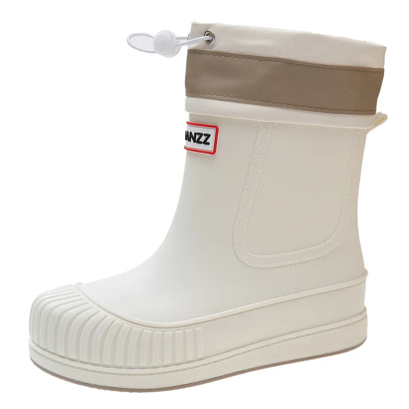 Stützende und stilvolle orthopädische Stiefel