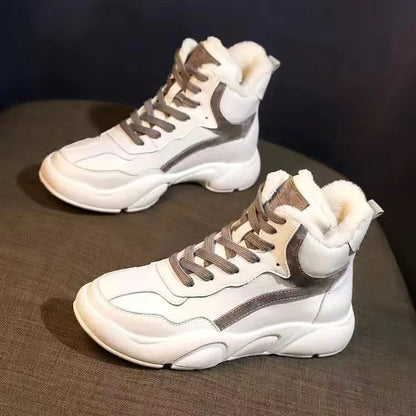 Elegante und stützende orthopädische Turnschuhe