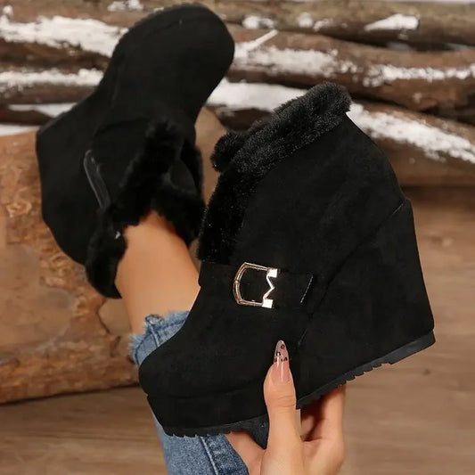 Elegante und stützende orthopädische Stiefel