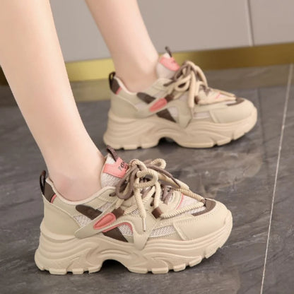 Maßgeschneiderte und bequeme orthopädische Turnschuhe