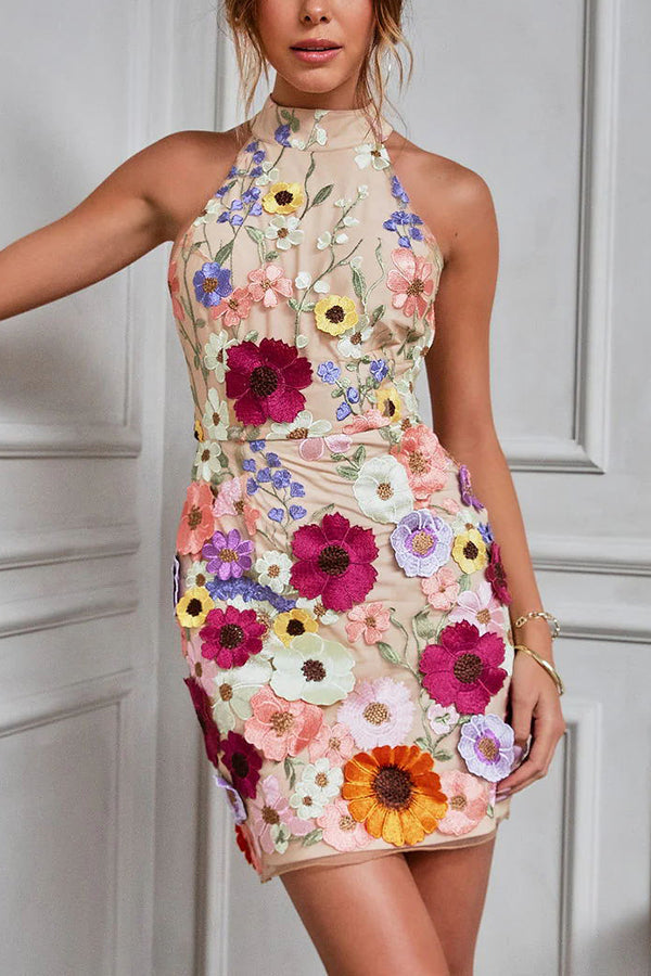 MW | Wish Upon A Dream Floral Applique Halter Minikleid